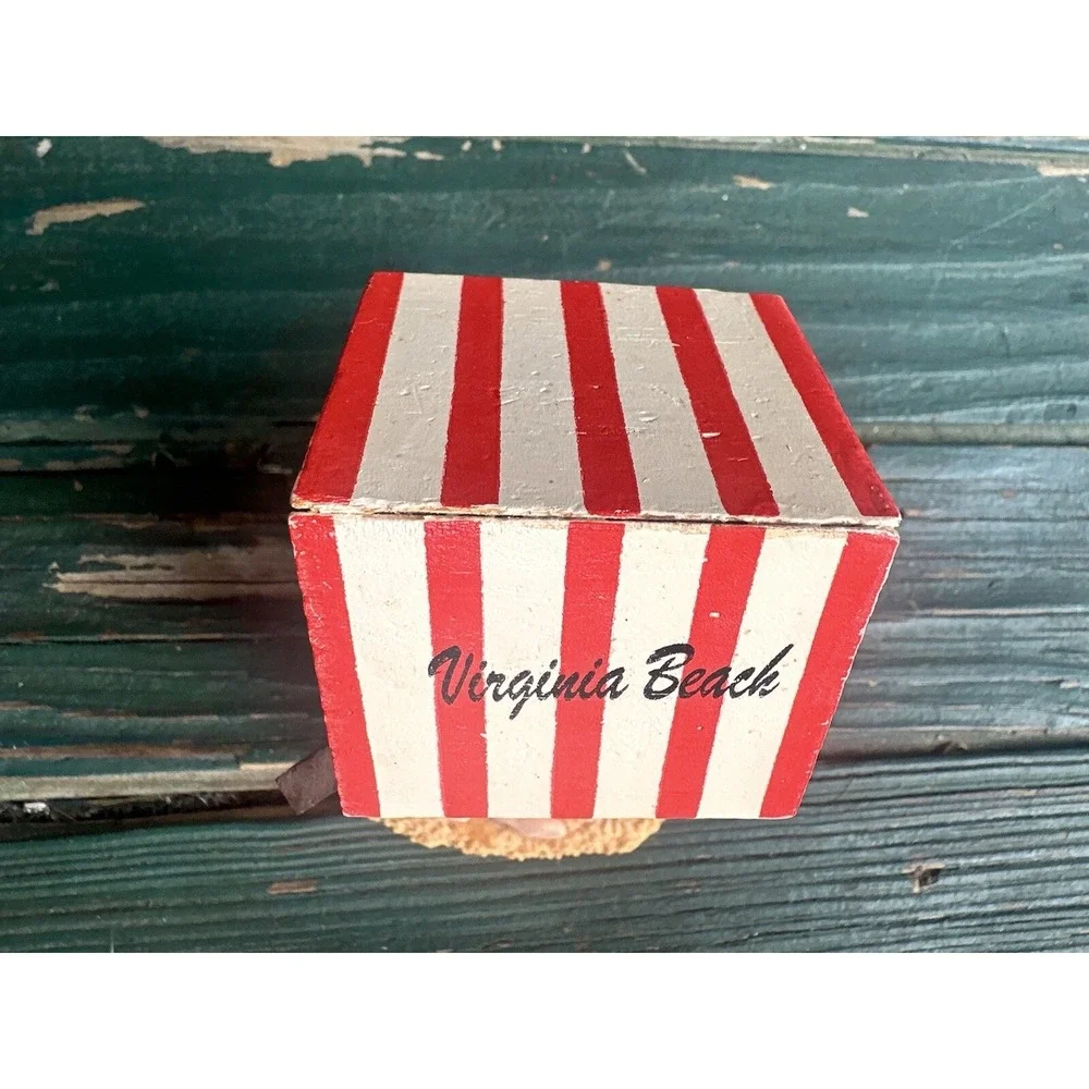 A Gift‎ Corp Agiftcorp Lot Of Bikini Grandmas And Grandmas Funny Souvenirs